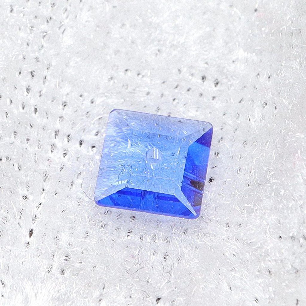 SW_00038 Swarovski® Choki sapphire blau 8mm quadratisch