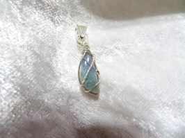 10052-1 925er Anhänger mit schönem schwarzen Opal super Farbenspiel