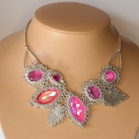 10719 Ausgefallenes 925er Collier mit Swarovski® Steinen in Ultra Farben