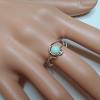 11354 935er Ring gedrahtet mit grüner Opal Kugel