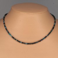 11899 925er Collier mit feinen facettierten Fynchenite Perlen