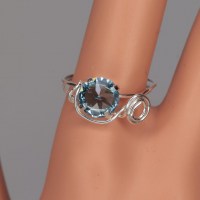 12432 925er Ring mit Swarovski® Xirius aquamarine ignite, 8mm, gedrahtet