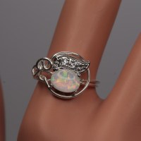 12976 925er Ring gedrahtet mit gefasstem Welo Opal und Zirkonia Steinchen