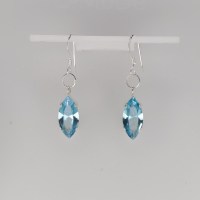 12991 925er Ohrringe mit Swarovski® Navettes 15mm aquamarine ignite in Krallenfassung