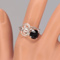 13005 925er Ring mit Swarovski® Chaton 8mm, jet, gedrahtet