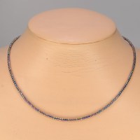 13057 Kette mit kleinen Hämatitwürfeln 2mm bunt galvanisiert, Verschluss Sterlingsilber