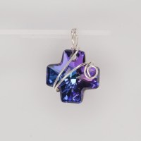 13121 Sterlingsilber Anhänger Drahtschmuck mit Swarovski® Kreuz 20mm crystal heliotrope, 935er Draht