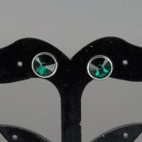 13152 925er Ohrstecker mit Swarovski® Rivolis 8mm emerald
