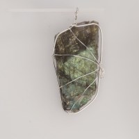 13206-1 935er Anhänger gedrahtet mit Labradorit (Rückseite roh)