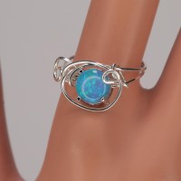13230 925er Ring Drahtschmuck mit Opal blau schimmernd, super Farbenspiel