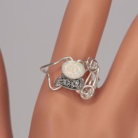 13243 925er Ring gedrahtet mit gefasster Opal Doublette 8x6mm