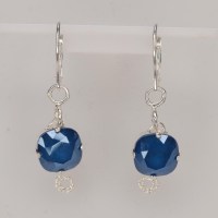 13270 925er Ohrringe, gedrahtet mit Swarovski® Carree, 10mm crystal royal blue, geschlossene Klappbrisur