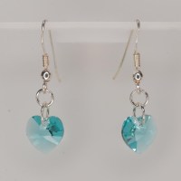 13349 925er Ohrringe mit Swarovski® Herzen 10mm light turquoise