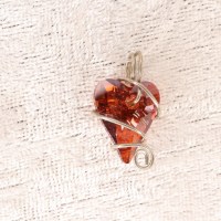 6576 925er Anhänger mit Swarovski-Wild-Heart 17 mm crystal red magma