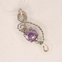 7706 925er Anhänger gedrahtet mit Amethyst-Cabochon geschliffen