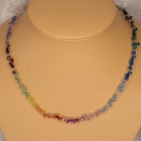 8568 Gestricktes Collier mit 100 Swarovski Xilions ®