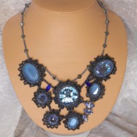 9622 Aufwendiges 925er Collier aus Delicas und diversen Swarovski Elementen ®