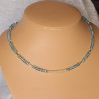 9967 925er Collier mit Aquamarin Rondellen und schillernden Welo Opalen