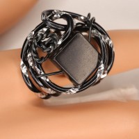 R__00007 Fingerring gedrahtet Aluminium diamond cut schwarz mit Edelstein Quadrat Gr 16,5
